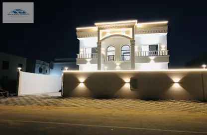 Villa - 5 Bedrooms - 7 Bathrooms for rent in Al Zaheya Gardens - Al Zahya - Ajman