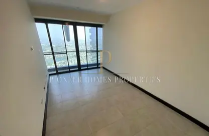 Apartment - 2 Bedrooms - 4 Bathrooms for rent in Goldcrest Views 1 - Lake Allure - Jumeirah Lake Towers - Dubai