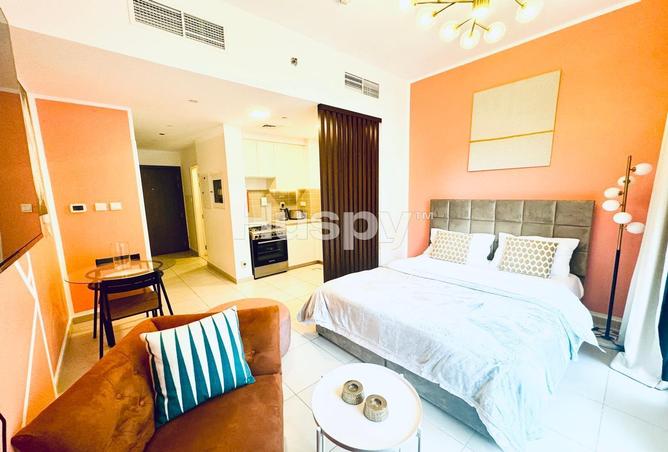 Apartment - 1 Bathroom for rent in Hayat Boulevard-2B - Hayat Boulevard - Town Square - Dubai