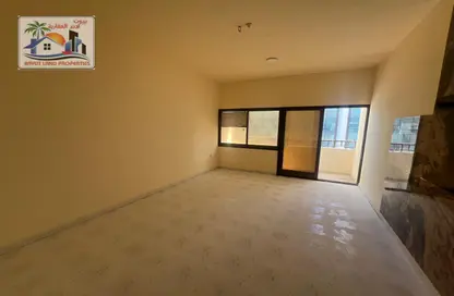 Apartment - 3 Bedrooms - 3 Bathrooms for rent in Dar Al Majaz - Jamal Abdul Nasser Street - Al Majaz - Sharjah