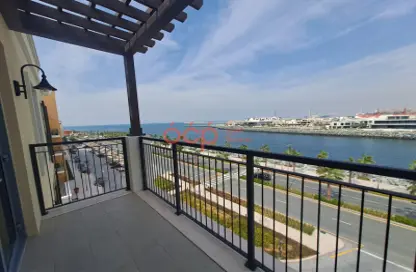 Apartment - 2 Bedrooms - 3 Bathrooms for sale in La Rive - Building 4 - La Mer - Jumeirah - Dubai