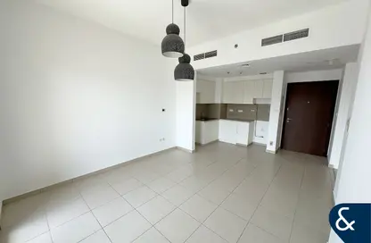 Apartment - 1 Bedroom - 1 Bathroom for rent in Zahra Breeze Apartments 3B - Zahra Breeze Apartments - Town Square - Dubai