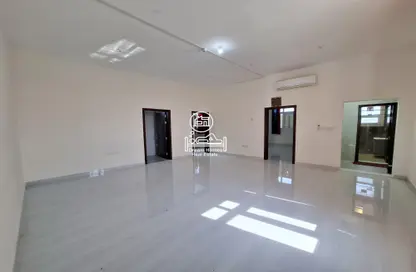 Villa - 2 Bedrooms - 2 Bathrooms for rent in Mohamed Bin Zayed City - Abu Dhabi