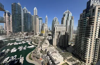 Apartment - 1 Bedroom - 2 Bathrooms for rent in Al Habtoor Tower - Dubai Marina - Dubai