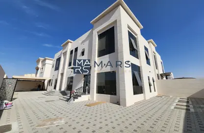 Villa - 4 Bedrooms - 6 Bathrooms for rent in Hoshi 2 - Hoshi - Al Badie - Sharjah