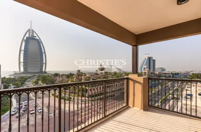 Apartment - 3 Bedrooms - 5 Bathrooms for sale in Lamtara 1 - Madinat Jumeirah Living - Umm Suqeim - Dubai