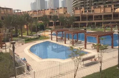 Villa - 4 Bedrooms - 5 Bathrooms for rent in Jumeirah Islands Townhouses - Jumeirah Islands - Dubai