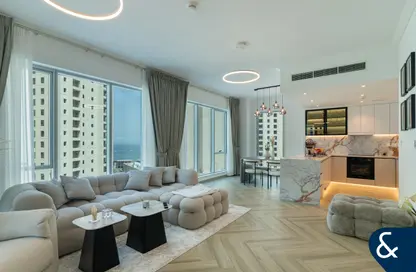 Apartment - 1 Bedroom - 2 Bathrooms for sale in Shemara Tower - Marina Promenade - Dubai Marina - Dubai