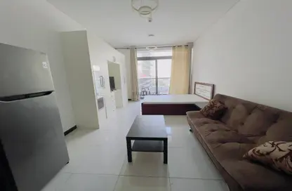 Apartment - Studio - 1 Bathroom for rent in Crystal Residence - Jumeirah Village Circle - Dubai