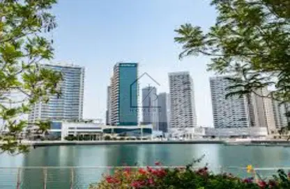 Apartment - 2 Bedrooms - 3 Bathrooms for sale in Marina Bay by DAMAC - Najmat Abu Dhabi - Al Reem Island - Abu Dhabi