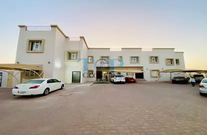 Villa - 4 Bedrooms - 5 Bathrooms for rent in Al Yahar - Al Ain