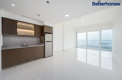 Apartment - 1 Bedroom - 2 Bathrooms for rent in Grand Bleu Tower 1 - EMAAR Beachfront - Dubai Harbour - Dubai