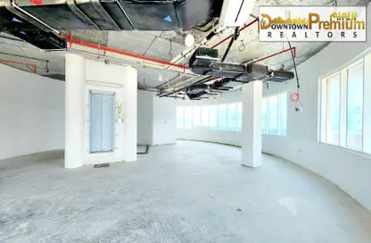 Full Floor - Studio - 3 Bathrooms for rent in Capital Golden Tower - Business Bay - Dubai