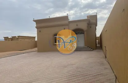 Villa - 3 Bedrooms - 4 Bathrooms for rent in Al Riffa - Ras Al Khaimah