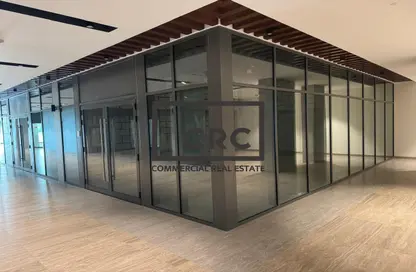 Retail - Studio for rent in Dubai Healthcare City - Bur Dubai - Dubai