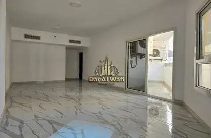 Apartment - 2 Bedrooms - 2 Bathrooms for rent in Taliatela Street - Al Nahda - Sharjah