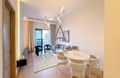 Apartment - 1 Bedroom - 1 Bathroom for sale in SOL Bay - Business Bay - Dubai