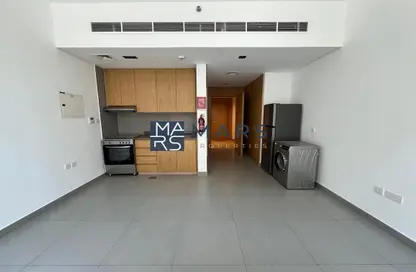 Apartment - 1 Bathroom for sale in Al Mamsha - Muwaileh - Sharjah