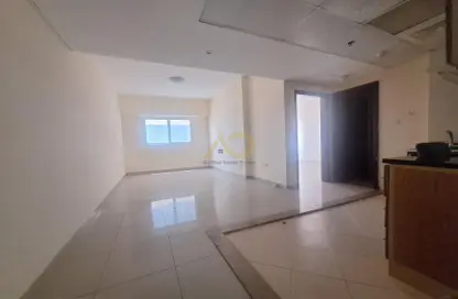 Apartment - 1 Bedroom - 1 Bathroom for rent in Tiger Building Al Qadesia - Al Nahda - Sharjah