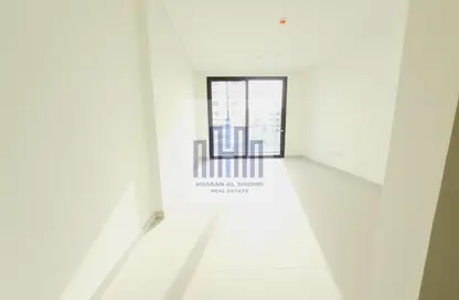 Apartment - 2 Bedrooms - 3 Bathrooms for rent in AlFalah - Muwaileh Commercial - Sharjah