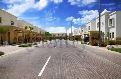 Townhouse - 2 Bedrooms - 3 Bathrooms for rent in Al Khaleej Village - Al Ghadeer - Abu Dhabi