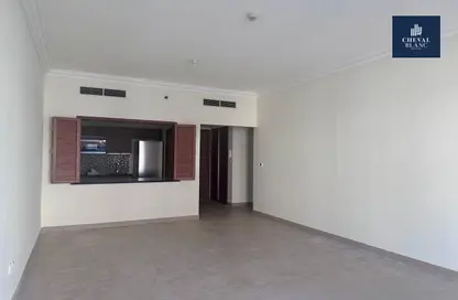 Apartment - 1 Bedroom - 2 Bathrooms for rent in Qamar 11 - Madinat Badr - Al Muhaisnah - Dubai