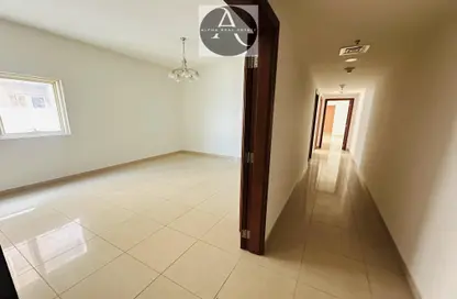 Apartment - 2 Bedrooms - 2 Bathrooms for rent in Al Majaz Tower - Al Majaz - Sharjah