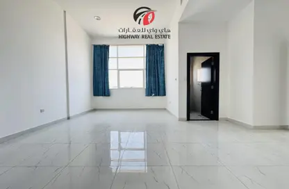 Apartment - 2 Bedrooms - 3 Bathrooms for rent in Daman 1 Building - Dubai South (Dubai World Central) - Dubai