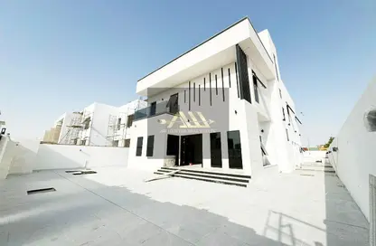 Villa - 5 Bedrooms - 6 Bathrooms for sale in Alreeman II - Al Shamkha - Abu Dhabi