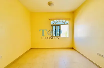 Apartment - 2 Bedrooms - 2 Bathrooms for rent in Al Khrais - Al Jimi - Al Ain