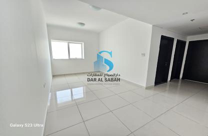 Apartment - 2 Bedrooms - 2 Bathrooms for rent in Tiger Building Al Qadesia - Al Nahda - Sharjah