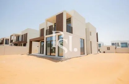 Villa - 4 Bedrooms - 7 Bathrooms for sale in Al Jubail Island - Abu Dhabi