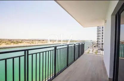 Apartment - 2 Bedrooms - 2 Bathrooms for sale in Waters Edge - Yas Island - Abu Dhabi