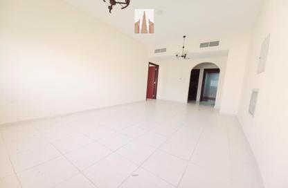 Apartment - 1 Bedroom - 2 Bathrooms for rent in Muwailih Building - Muwaileh - Sharjah