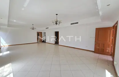 Villa - 4 Bedrooms - 4 Bathrooms for rent in Jumeirah 2 Villas - Jumeirah 2 - Jumeirah - Dubai