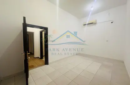 Apartment - 1 Bedroom - 1 Bathroom for rent in Madinat Zayed - Abu Dhabi