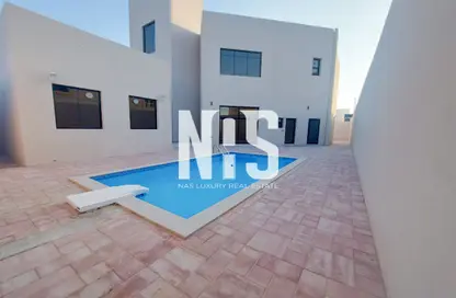 Villa - 4 Bedrooms - 7 Bathrooms for rent in Madinat Al Riyad - Abu Dhabi