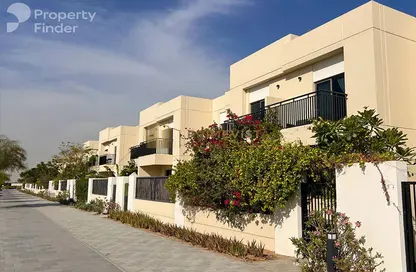 Apartment - 2 Bedrooms - 2 Bathrooms for rent in Warda Apartments 2A - Warda Apartments - Town Square - Dubai