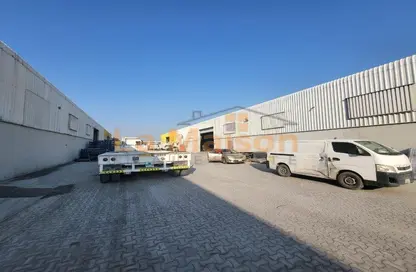 Warehouse - Studio for rent in Jebel Ali Industrial - Jebel Ali - Dubai