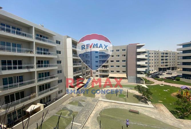 Apartment - 1 Bedroom - 2 Bathrooms for sale in Tower 27 - Al Reef Downtown - Al Reef - Abu Dhabi