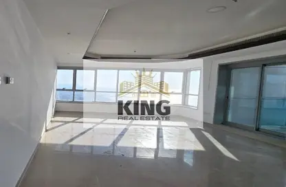 Apartment - 2 Bedrooms - 2 Bathrooms for rent in Corniche Tower - Ajman Corniche Road - Ajman