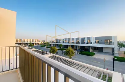 Apartment - 4 Bedrooms - 5 Bathrooms for rent in Greenview - EMAAR South - Dubai South (Dubai World Central) - Dubai