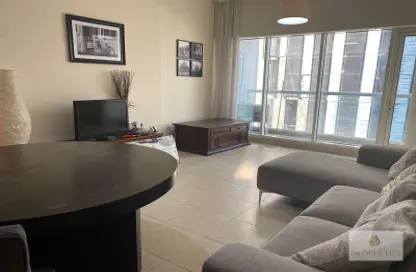 Apartment - 1 Bedroom - 2 Bathrooms for rent in Burj Al Nujoom - Downtown Dubai - Dubai