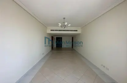 Apartment - 2 Bedrooms - 2 Bathrooms for rent in 21st Century Tower - Sheikh Zayed Road - Dubai