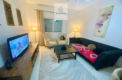 Apartment - 1 Bedroom - 2 Bathrooms for rent in Al Mujarrah - Al Sharq - Sharjah