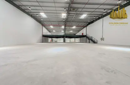 Warehouse - Studio - 2 Bathrooms for rent in Dubai Production City (IMPZ) - Dubai