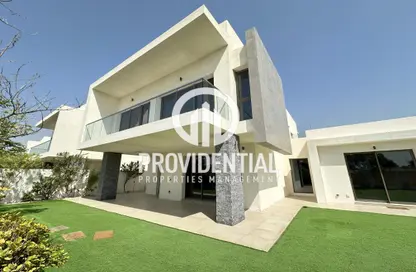 Villa - 4 Bedrooms - 5 Bathrooms for sale in Redwoods - Yas Acres - Yas Island - Abu Dhabi