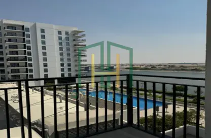 Apartment - 2 Bedrooms - 2 Bathrooms for rent in Waters Edge - Yas Island - Abu Dhabi