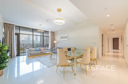 Apartment - 3 Bedrooms - 4 Bathrooms for sale in Boulevard Crescent Tower 1 - BLVD Crescent - Downtown Dubai - Dubai