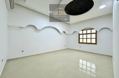 Apartment - 2 Bedrooms - 1 Bathroom for rent in Al Bateen - Abu Dhabi